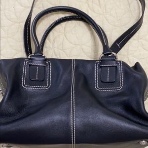 TOD’S Black purse